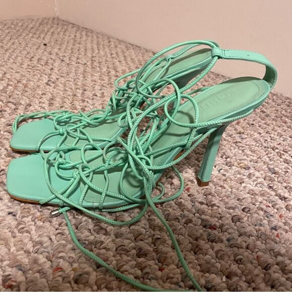 NWT SCHUTZ Heyde Gladiator Ankle Wrap Square Toe Heel Sandals- Size 11 - Picture 6 of 11